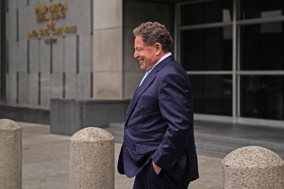 Bobby Kotick's reign at Activision Blizzard ends December 29, 2023 | DeviceDaily.com