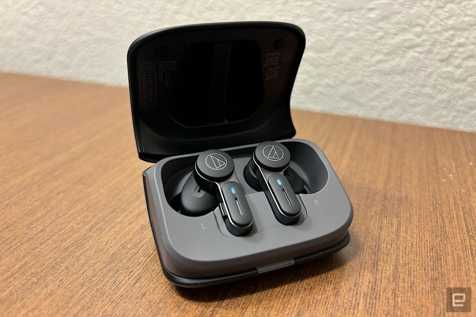 Audio Technica ATH-TWX7 hands-on: Great audio, compact design and a call quality test | DeviceDaily.com