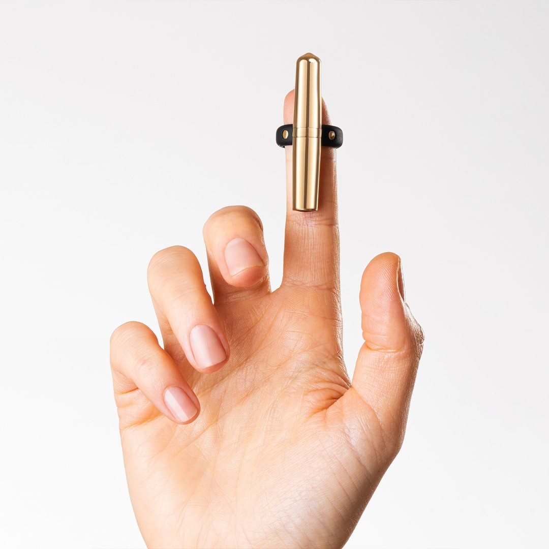 This $280 gold-plated ring is actually a vibrator—and an engineering marvel | DeviceDaily.com