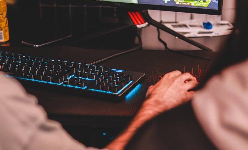 Twitch CEO: “Twitch is not profitable” | DeviceDaily.com