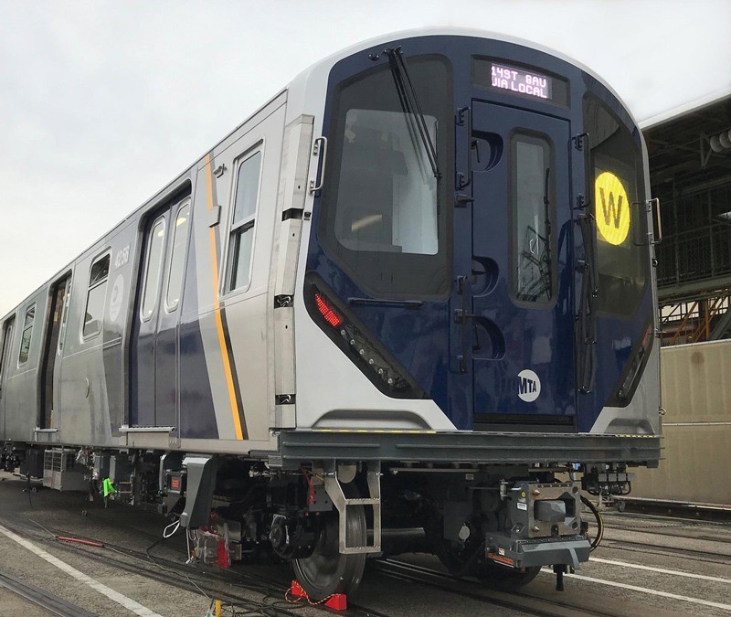 Inside the design of the MTA’s super bright, extremely spacious, high-tech new subway trains | DeviceDaily.com