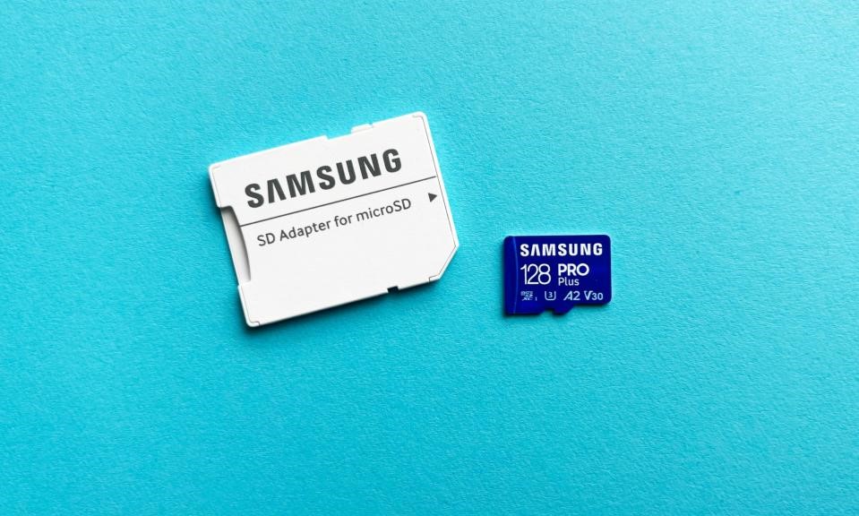 Our favorite microSD card drops to $11, plus the rest of the week's best tech deals | DeviceDaily.com