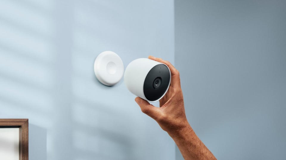 Three-packs of Google’s Nest Cam security cameras are $100 off today | DeviceDaily.com