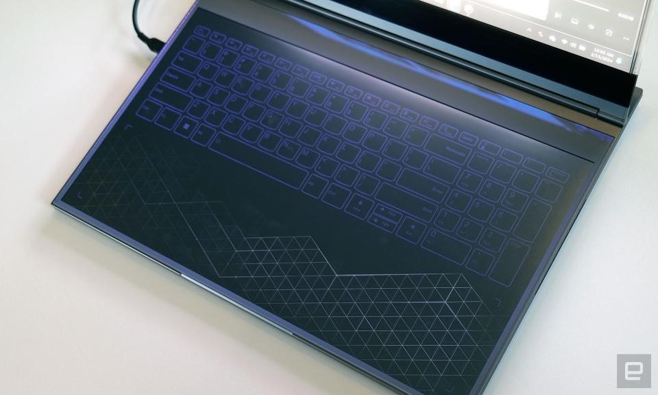 Lenovo’s Project Crystal is the world’s first laptop with a transparent microLED display | DeviceDaily.com