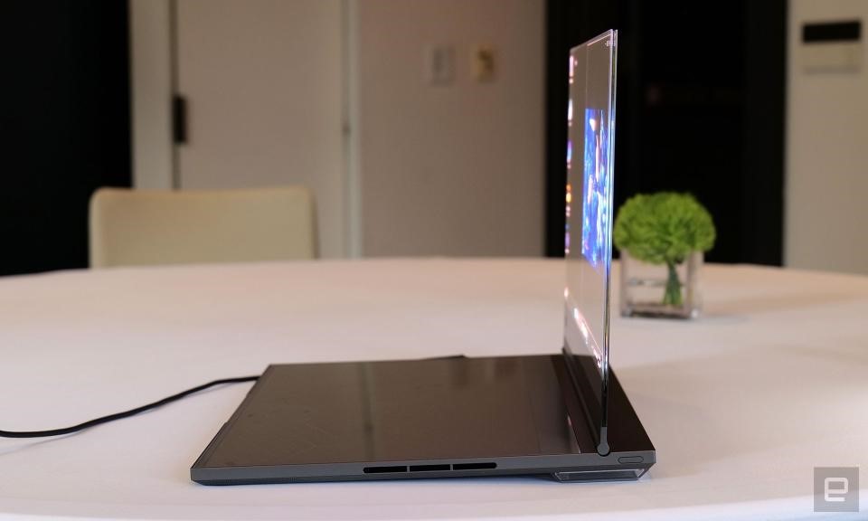 Lenovo’s Project Crystal is the world’s first laptop with a transparent microLED display | DeviceDaily.com