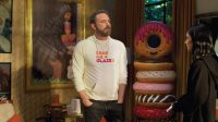 Ben Affleck is a wannabe pop star for what must be a Dunkin’ Super Bowl preview