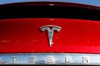 Tesla recalls over 2 million EVs because the warning light text is too small