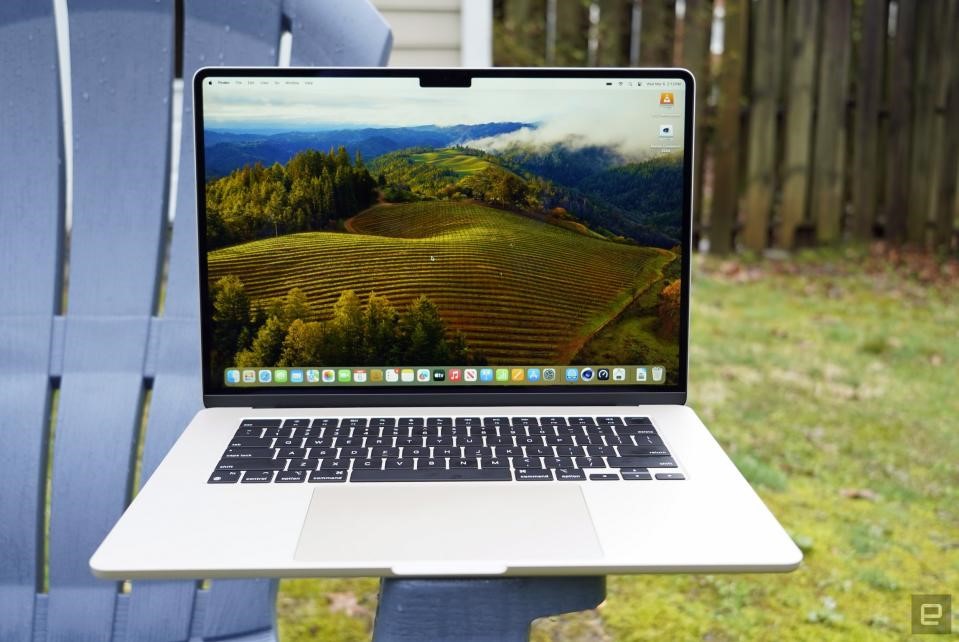 Why the 15-inch M3 MacBook Air is the best MacBook Air | DeviceDaily.com