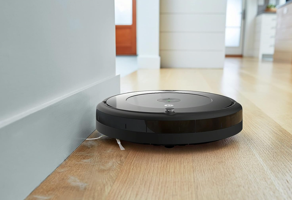 iRobot's Roomba 694 is back on sale for $180 | DeviceDaily.com