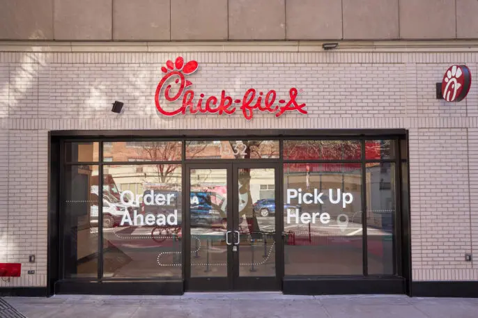 Chick-fil-A is opening its first all-mobile restaurant in New York City | DeviceDaily.com