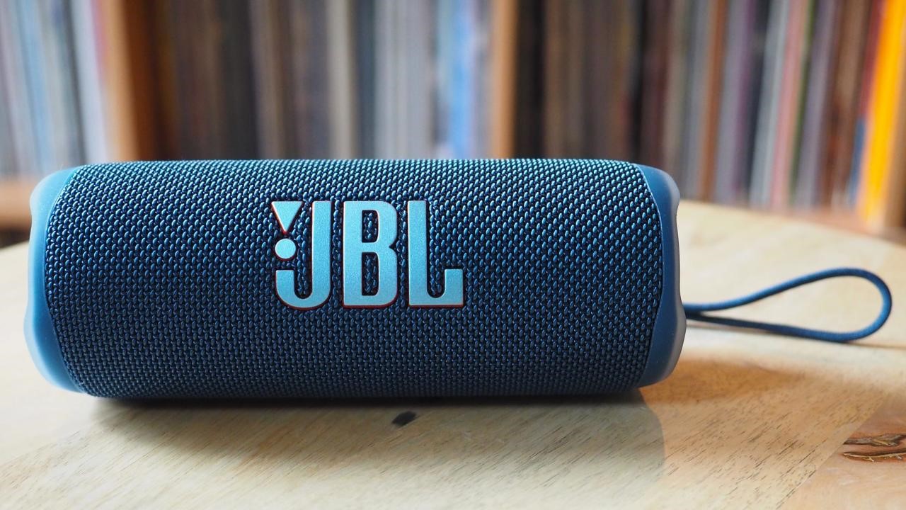 The best portable Bluetooth speakers for 2024 | DeviceDaily.com