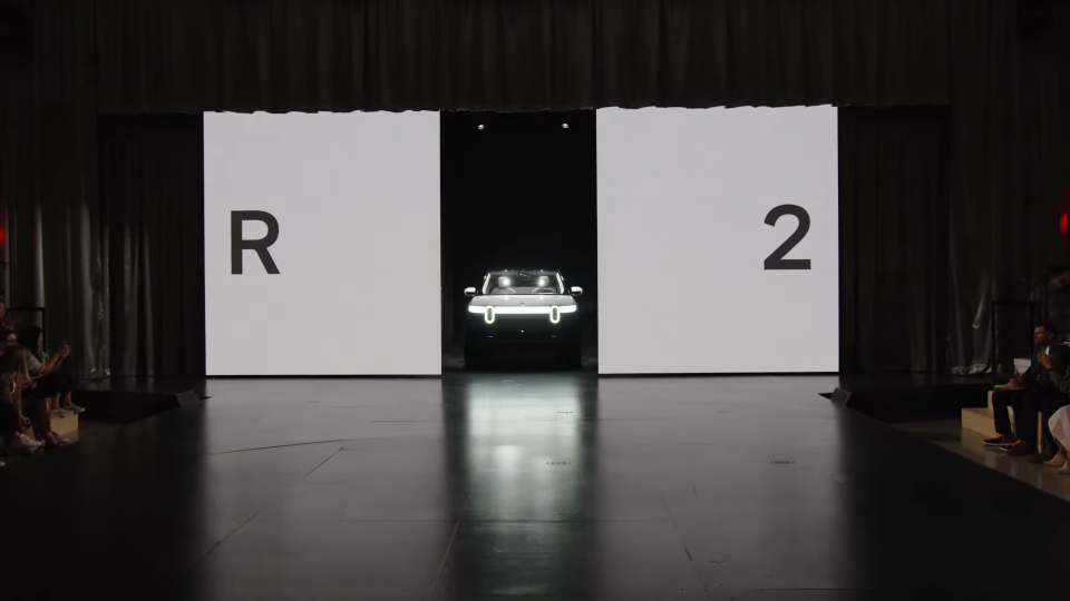 Rivian’s R2 pre-order numbers hint at pent-up demand for Musk-free EV innovation | DeviceDaily.com