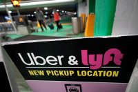 Uber and Lyft are quitting Minneapolis over a driver pay increase