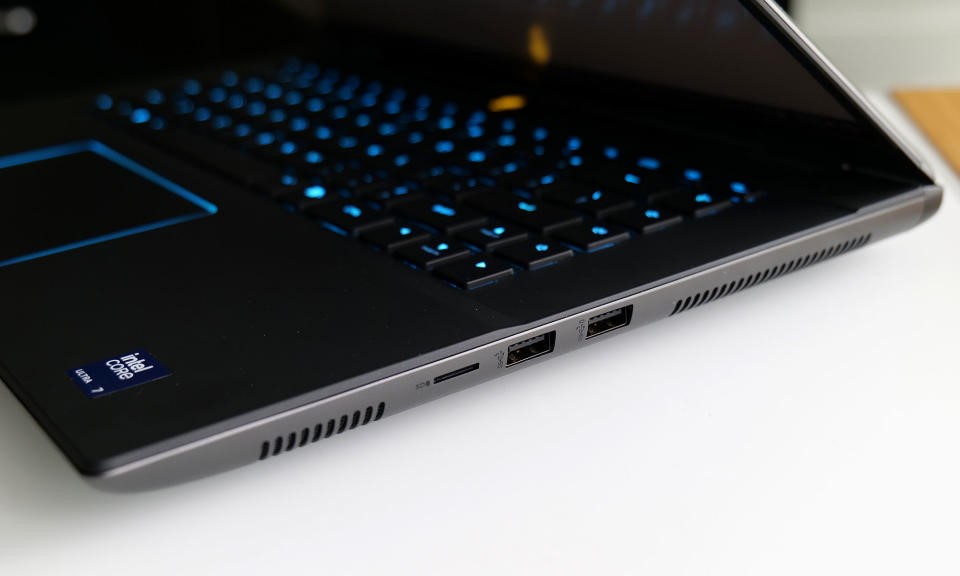 Alienware m16 R2 review: When less power makes for a better laptop | DeviceDaily.com