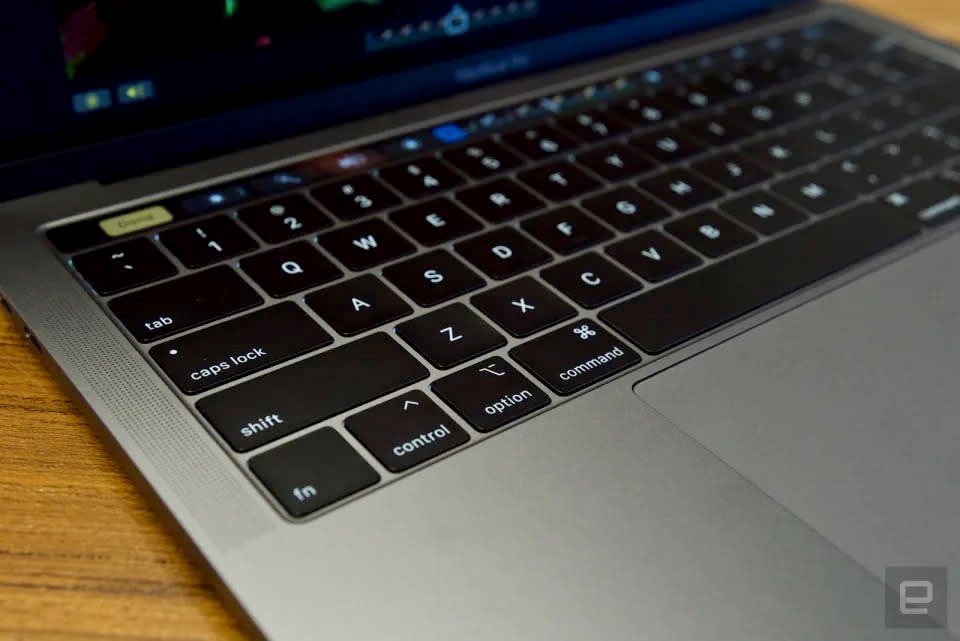 Apple has finally started sending out payments from its butterfly keyboard settlement | DeviceDaily.com Apple has finally started sending out payments from its butterfly keyboard settlement | DeviceDaily.com