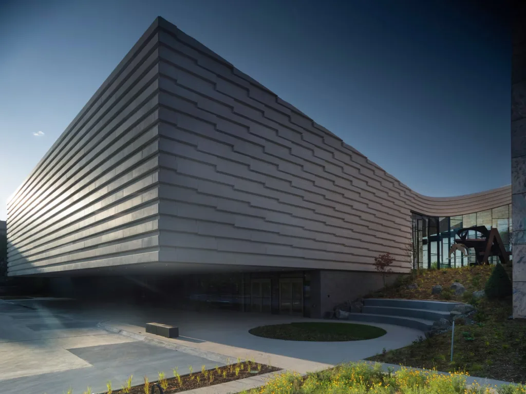This Omaha art museum hired two of the world’s most famous design studios to rethink its future | DeviceDaily.com