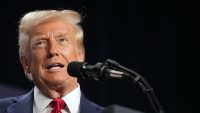 White House stenographers are struggling to keep up with Trump