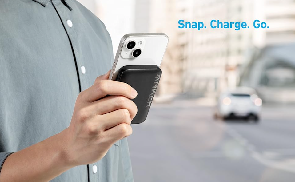 This Anker magnetic power bank is on sale for a record-low price for the Amazon Spring Sale | DeviceDaily.com This Anker magnetic power bank is on sale for a record-low price for the Amazon Spring Sale | DeviceDaily.com