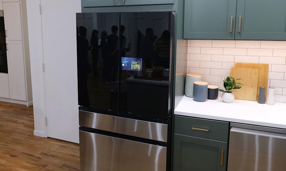 Samsung’s 2025 Bespoke appliances are going all in on AI | DeviceDaily.com Samsung’s 2025 Bespoke appliances are going all in on AI | DeviceDaily.com