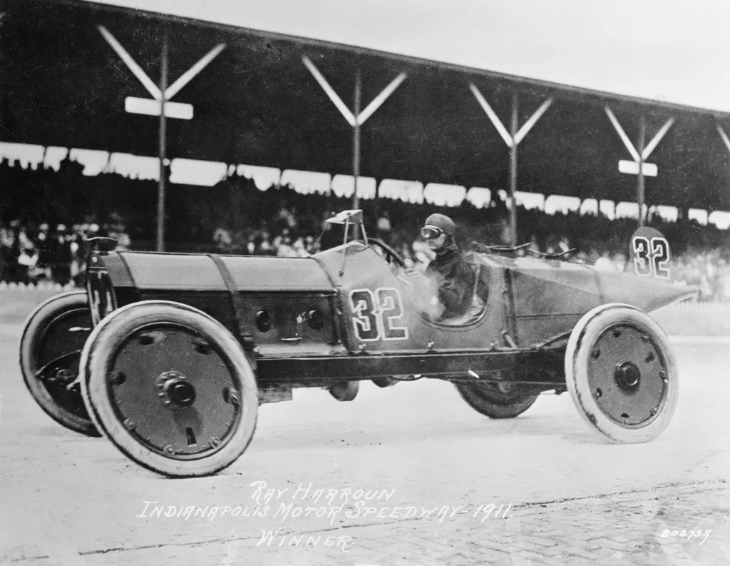 This tiny piece of tech will change how you watch the Indy 500 | DeviceDaily.com
