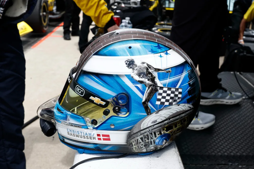 This tiny piece of tech will change how you watch the Indy 500 | DeviceDaily.com