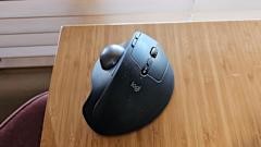 The best ergonomic mouse for 2025 | DeviceDaily.com