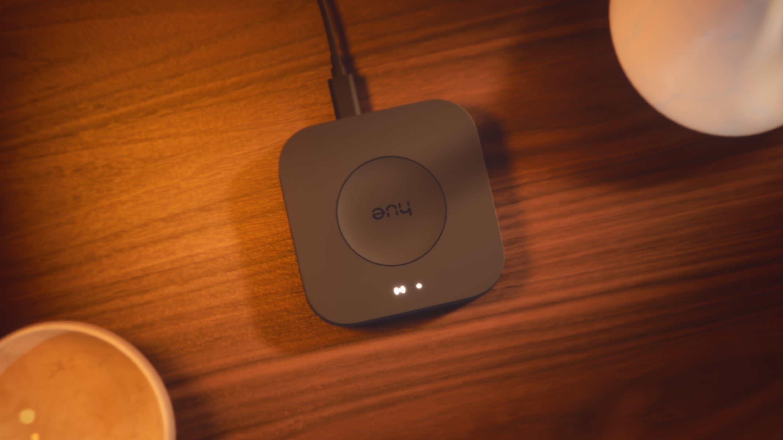 Hue takes on cheaper rivals with the entry-level Essential smart bulb lineup | DeviceDaily.com Hue takes on cheaper rivals with the entry-level Essential smart bulb lineup | DeviceDaily.com