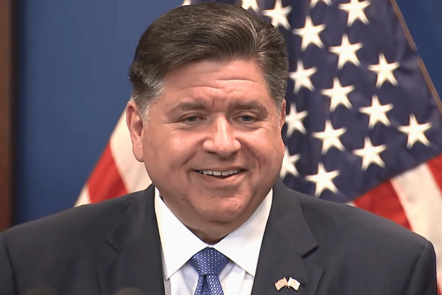 Illinois Gov. Pritzker hits $1.4M jackpot as gambling tax returns deal winning hand | DeviceDaily.com