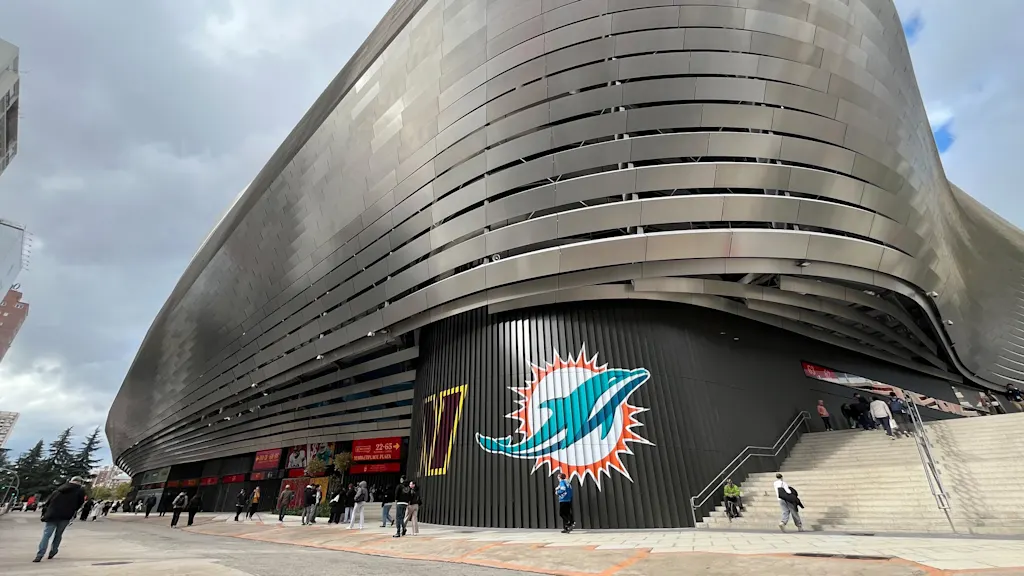 The NFL spent millions to transform Real Madrid’s stadium for a single game | DeviceDaily.com