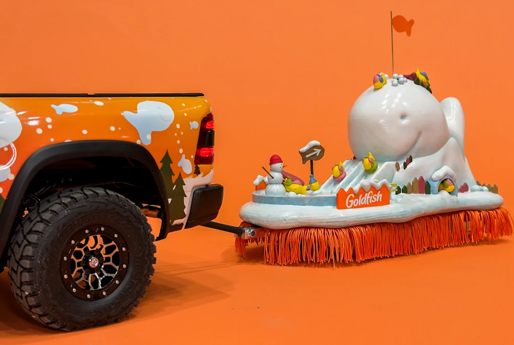 Goldfish joins Macy’s Thanksgiving Day Parade with the tiniest float ever | DeviceDaily.com