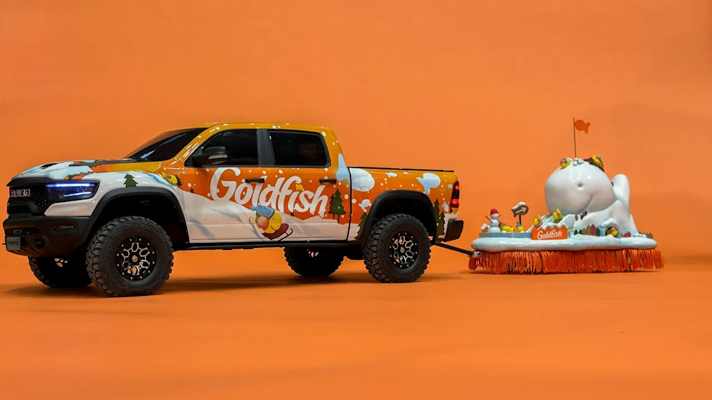 Goldfish joins Macy’s Thanksgiving Day Parade with the tiniest float ever | DeviceDaily.com