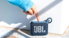 The best tech gifts and cool gadgets for 2025 | DeviceDaily.com