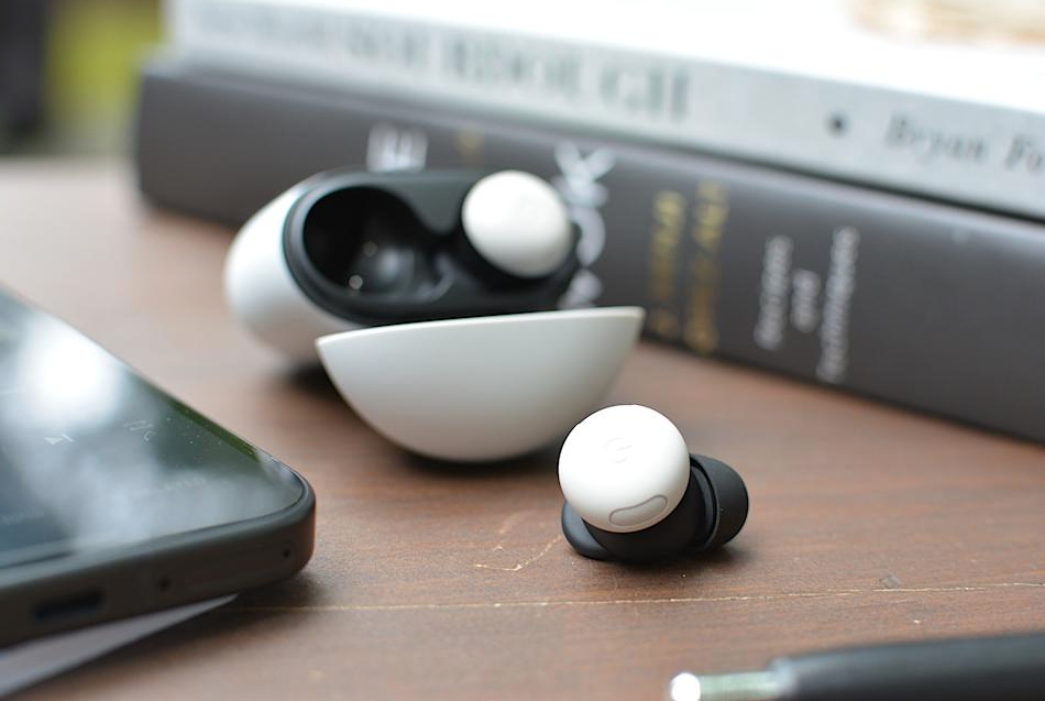 The Google Pixel Buds Pro 2 earbuds are on sale for $165 | DeviceDaily.com