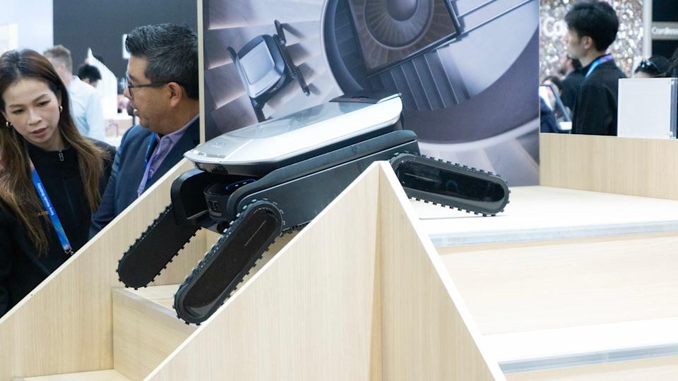 Everything announced at CES 2026 | DeviceDaily.com Everything announced at CES 2026 | DeviceDaily.com