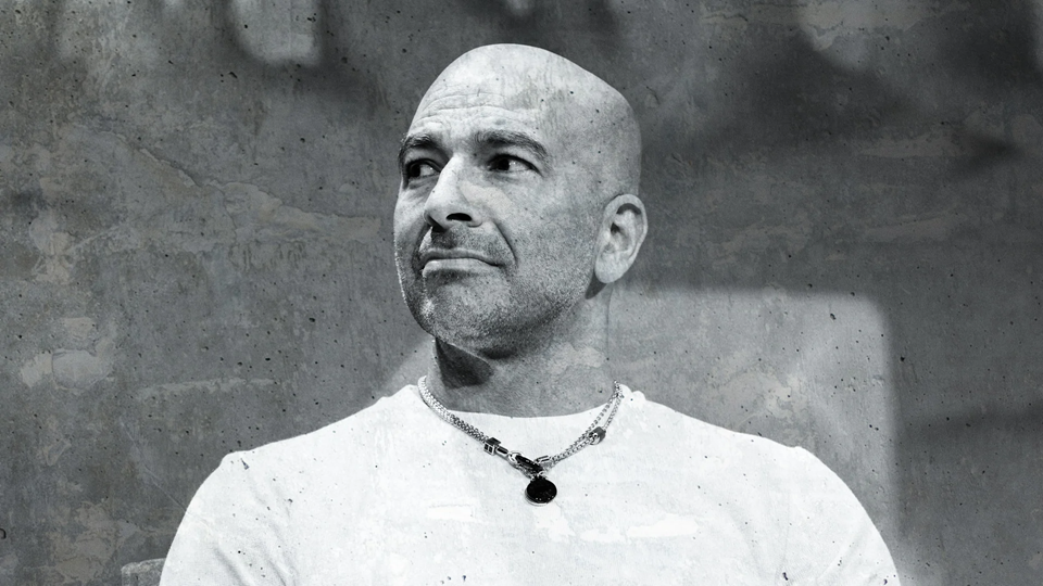 Peter Attia was named more than 1,700 times in Epstein emails, sparking backlash | DeviceDaily.com