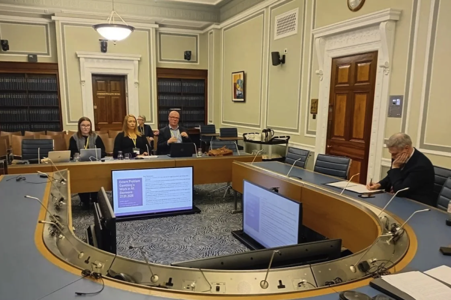 Problem gambling referrals doubles in Northern Ireland, with rise in requests from women | DeviceDaily.com