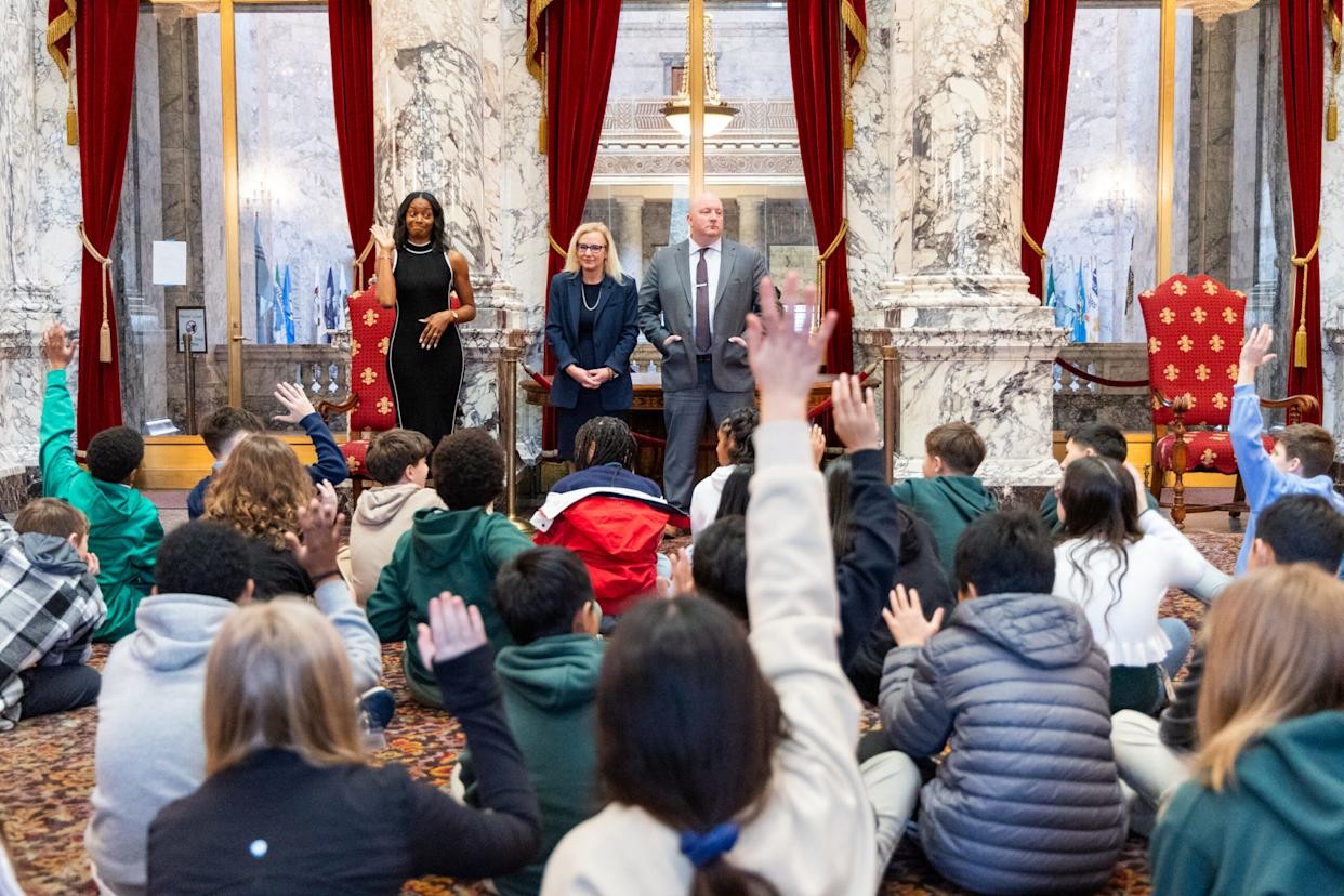 Washington is the latest state pursuing an age verification law for porn sites | DeviceDaily.com