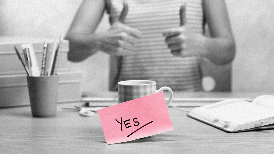 3 research-backed improv tricks to help manage stress | DeviceDaily.com