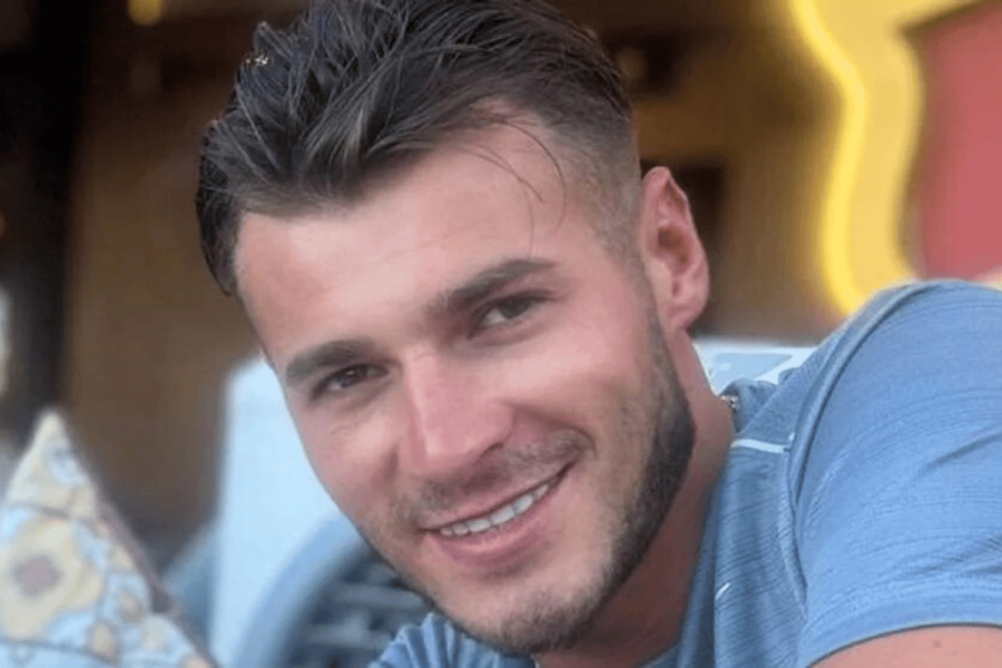 Six men face charges in court over fatal stabbing outside London casino | DeviceDaily.com