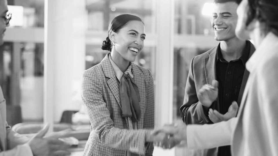 Laid off? Lean on your relationships, not your network | DeviceDaily.com Laid off? Lean on your relationships, not your network | DeviceDaily.com