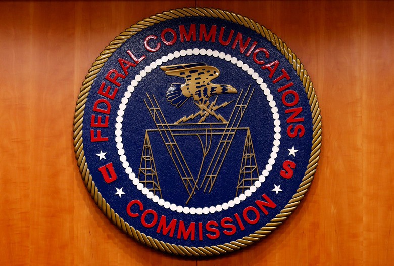 The US bans all new foreign-made network routers | DeviceDaily.com The US bans all new foreign-made network routers | DeviceDaily.com