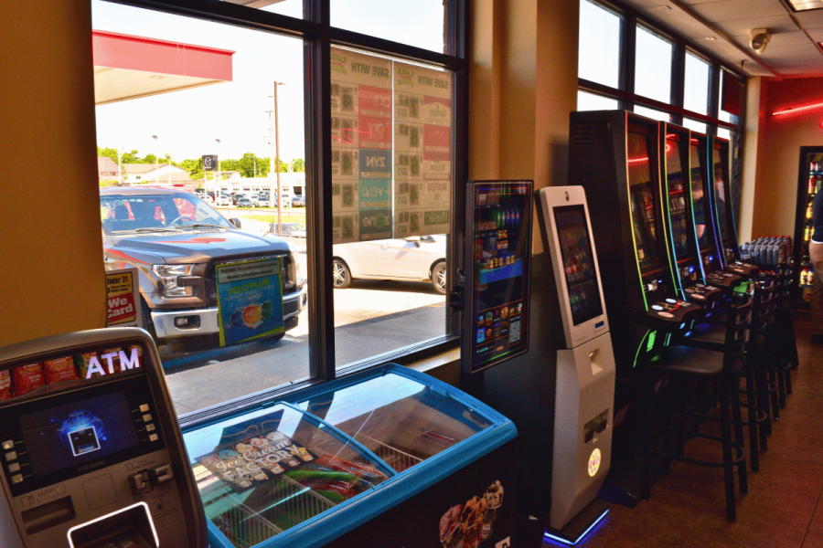 Missouri gambling raids seize machines cash and trigger dozens of charges | DeviceDaily.com