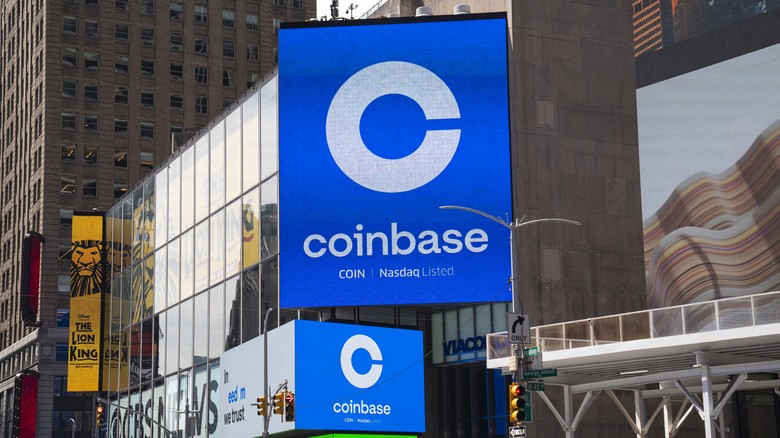 Coinbase lays off nearly 700 workers in 'AI-native' restructuring | DeviceDaily.com Coinbase lays off nearly 700 workers in 'AI-native' restructuring | DeviceDaily.com