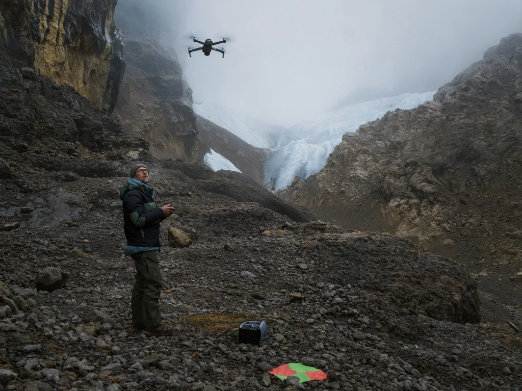 This 3D model captures a rare tropical glacier before it’s gone | DeviceDaily.com This 3D model captures a rare tropical glacier before it’s gone | DeviceDaily.com