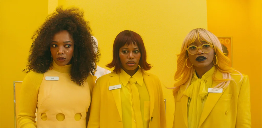 How the costume designer of ‘I Love Boosters’ brought color back to Hollywood | DeviceDaily.com How the costume designer of ‘I Love Boosters’ brought color back to Hollywood | DeviceDaily.com