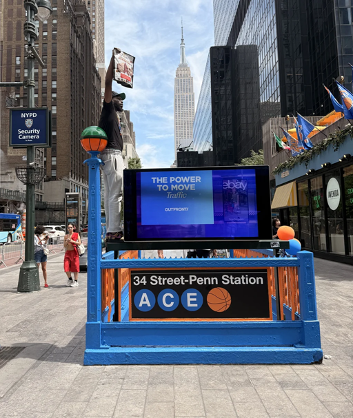 A trip to the center of Knicks merch mania | DeviceDaily.com A trip to the center of Knicks merch mania | DeviceDaily.com