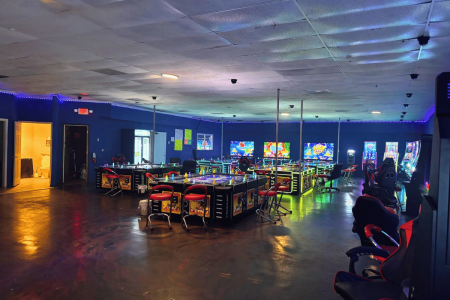 Charlotte gambling raid nets arrests, cash, firearms, and over hundred machines | DeviceDaily.com Charlotte gambling raid nets arrests, cash, firearms, and over hundred machines | DeviceDaily.com