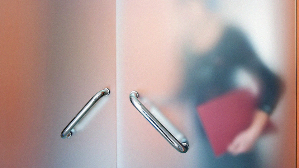 Why employers should treat domestic violence as a workplace issue | DeviceDaily.com Why employers should treat domestic violence as a workplace issue | DeviceDaily.com