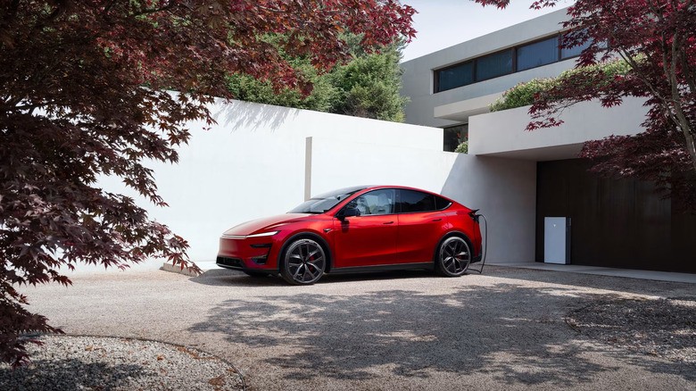5 easy ways to get more range out of your EV | DeviceDaily.com