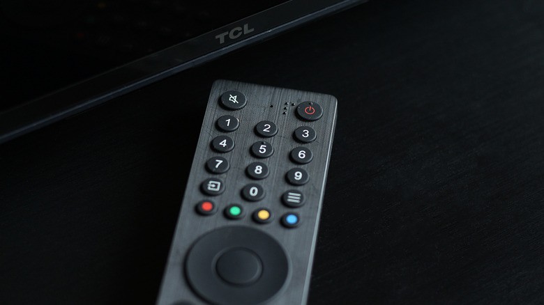 Infrared tech is decades old – why does almost every TV remote use it? | DeviceDaily.com Infrared tech is decades old – why does almost every TV remote use it? | DeviceDaily.com